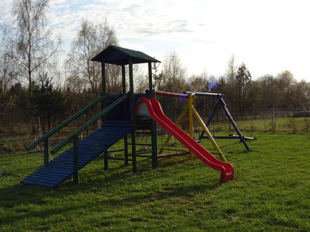 Slonecznikowy Zakatek Villa Ujście-Darłowskie Esterno foto